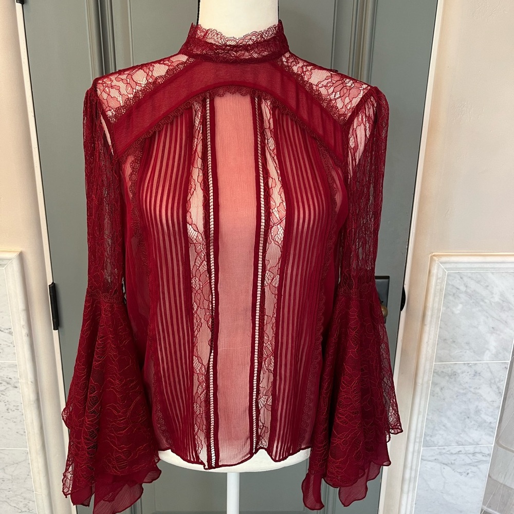 Alice + Olivia red lace top size 8